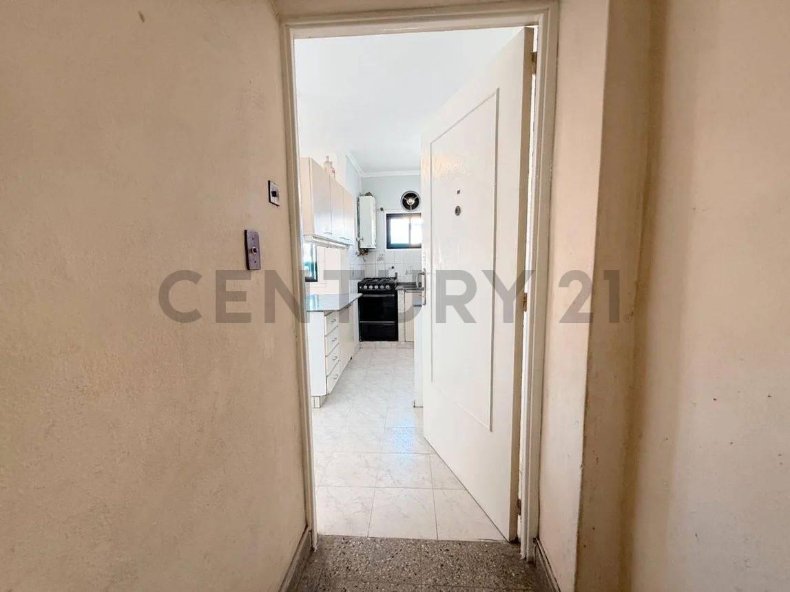 Foto de DEPARTAMENTO DE 3 AMBIENTES EN VENTA EN MATADEROS, imagen 3