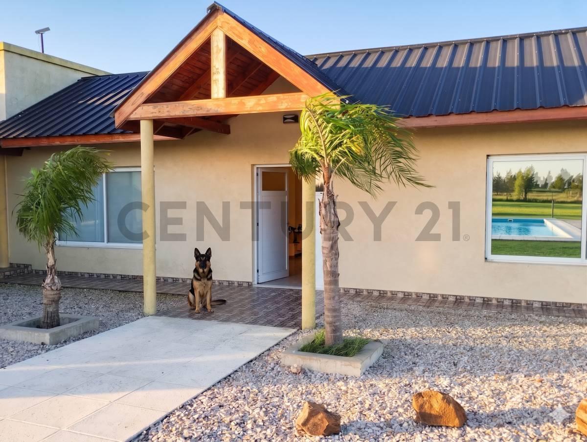 Foto de VENTA CHACRA DE 5 HA EN CAÑUELAS , CON VIVIENDA, QUINCHO Y PISCINA, imagen 2