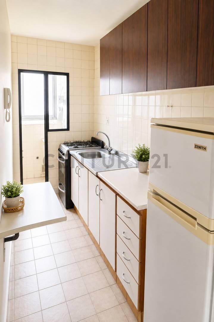 Foto de DEPARTAMENTO EN VENTA DE 2 AMBIENTES EN RECOLETA, CABA., imagen 2