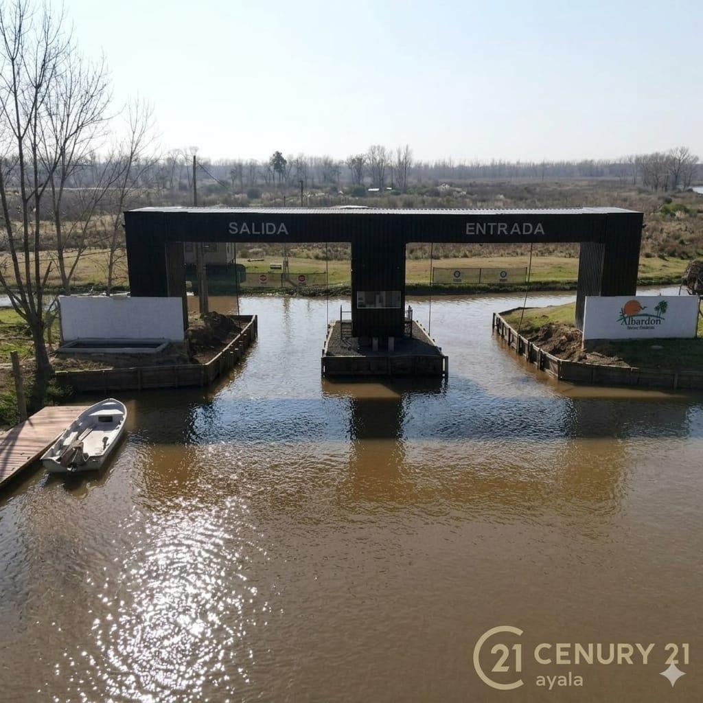 Foto de ¡EXCLUSIVO LOTE EN BARRIO NÁUTICO ALBARDÓN - San Fernando, imagen 2