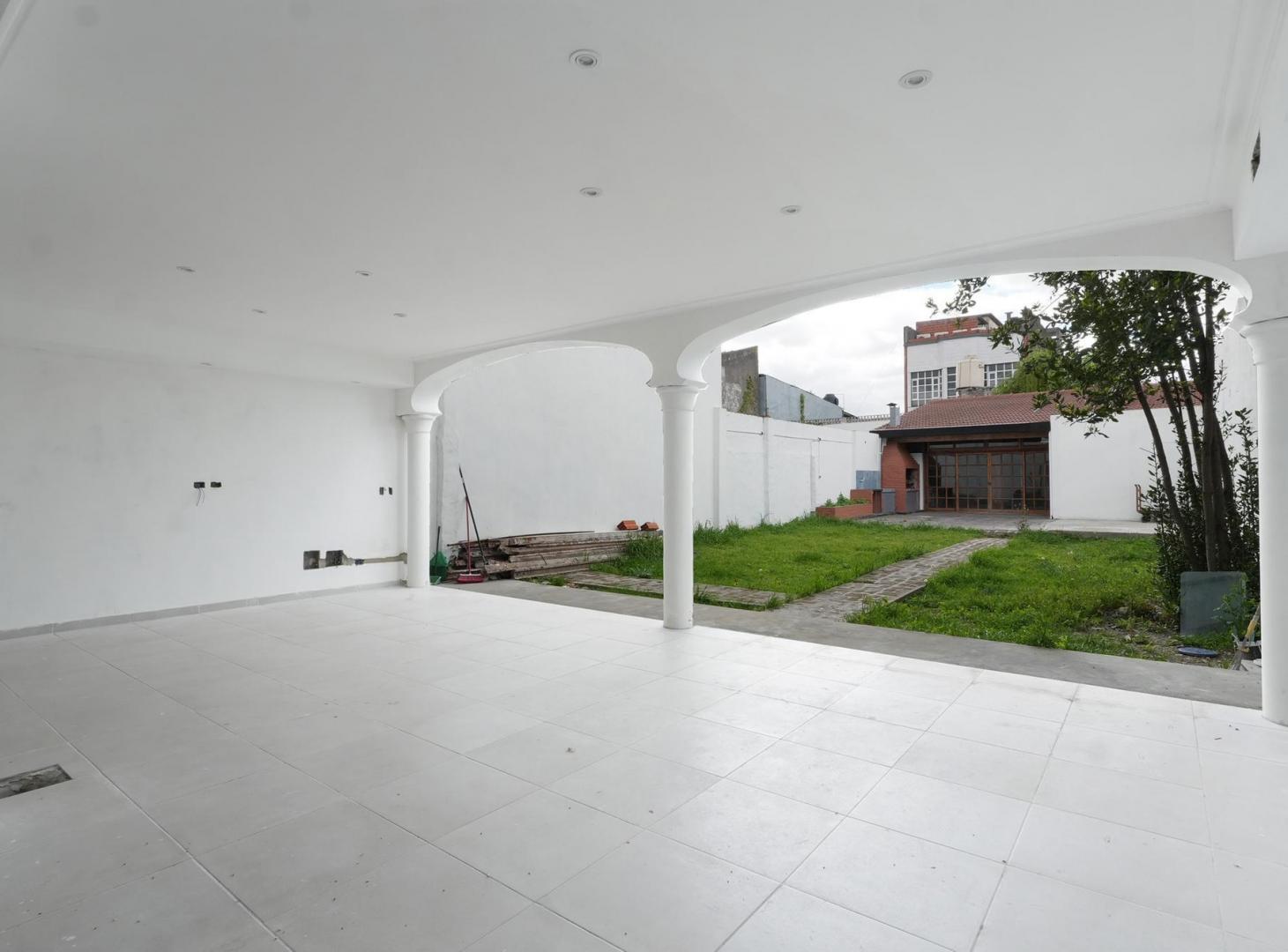 Foto de Villa Lugano: casa en venta a estrenar con salón comercial independiente, imagen 4