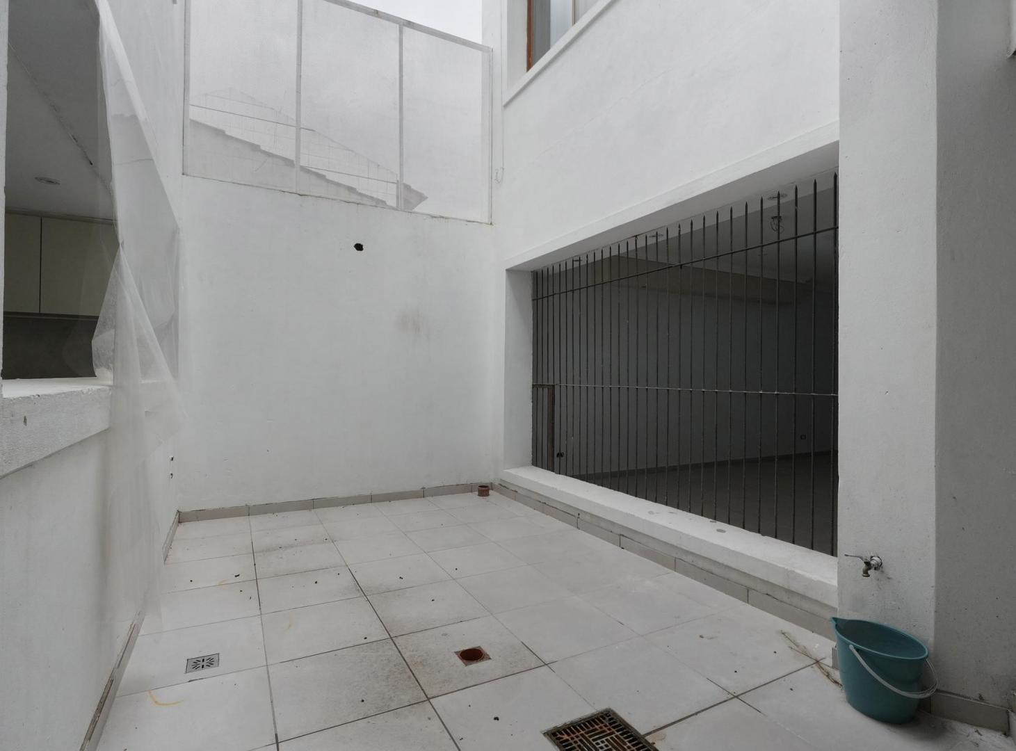 Foto de Villa Lugano: casa en venta a estrenar con salón comercial independiente, imagen 5