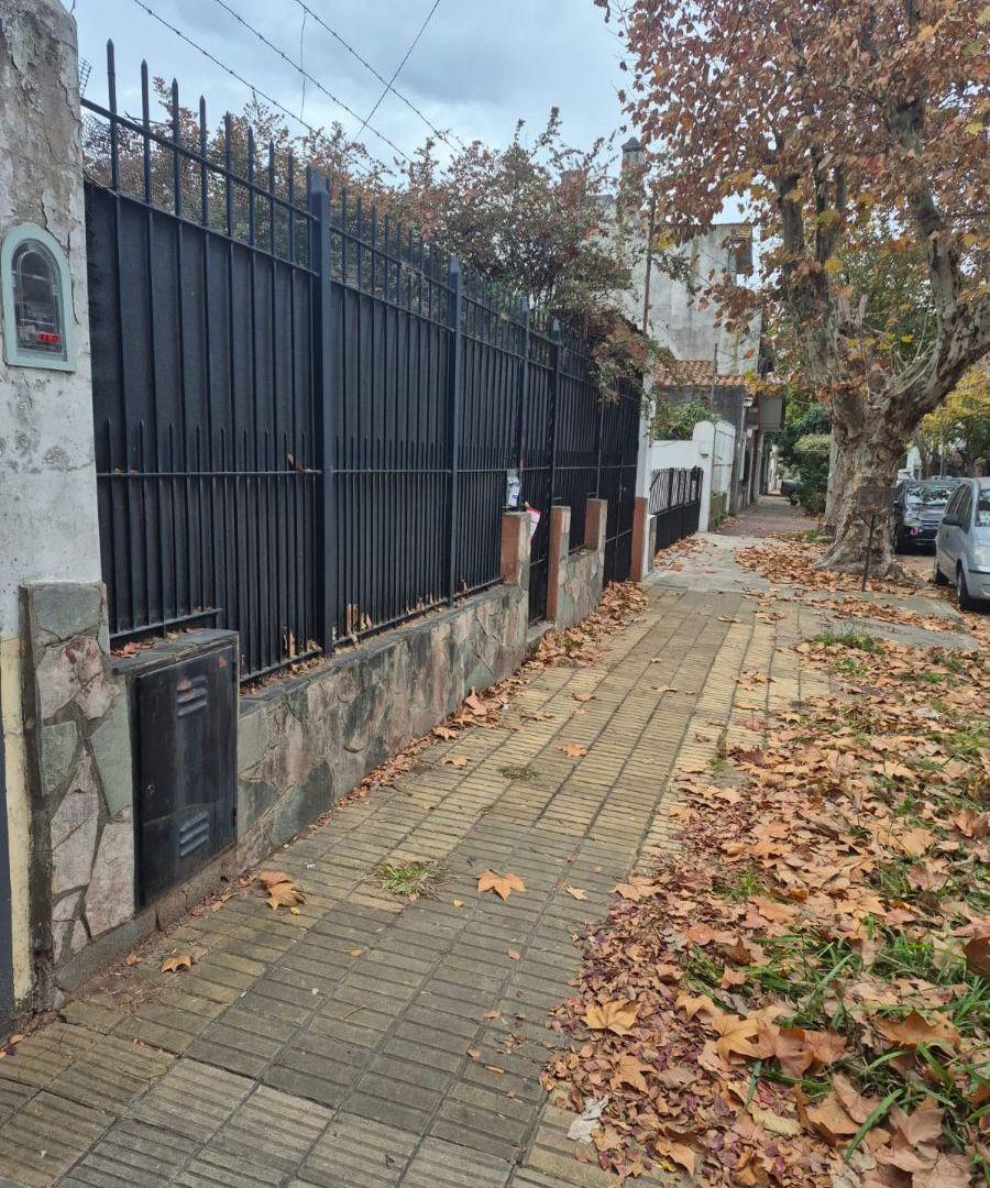 Foto de CASA con LOTE Propio (A Demoler) - Planos Aprobados Para 170m2, imagen 5