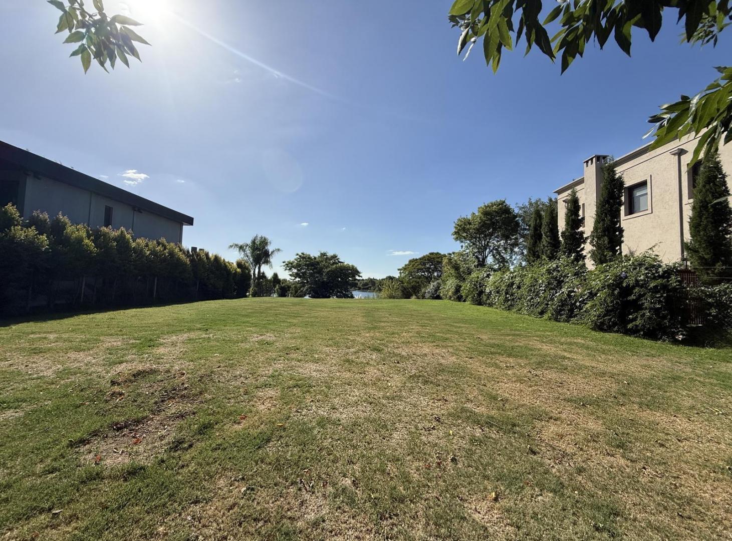 Venta lote en Santa Clara Vip Villanueva