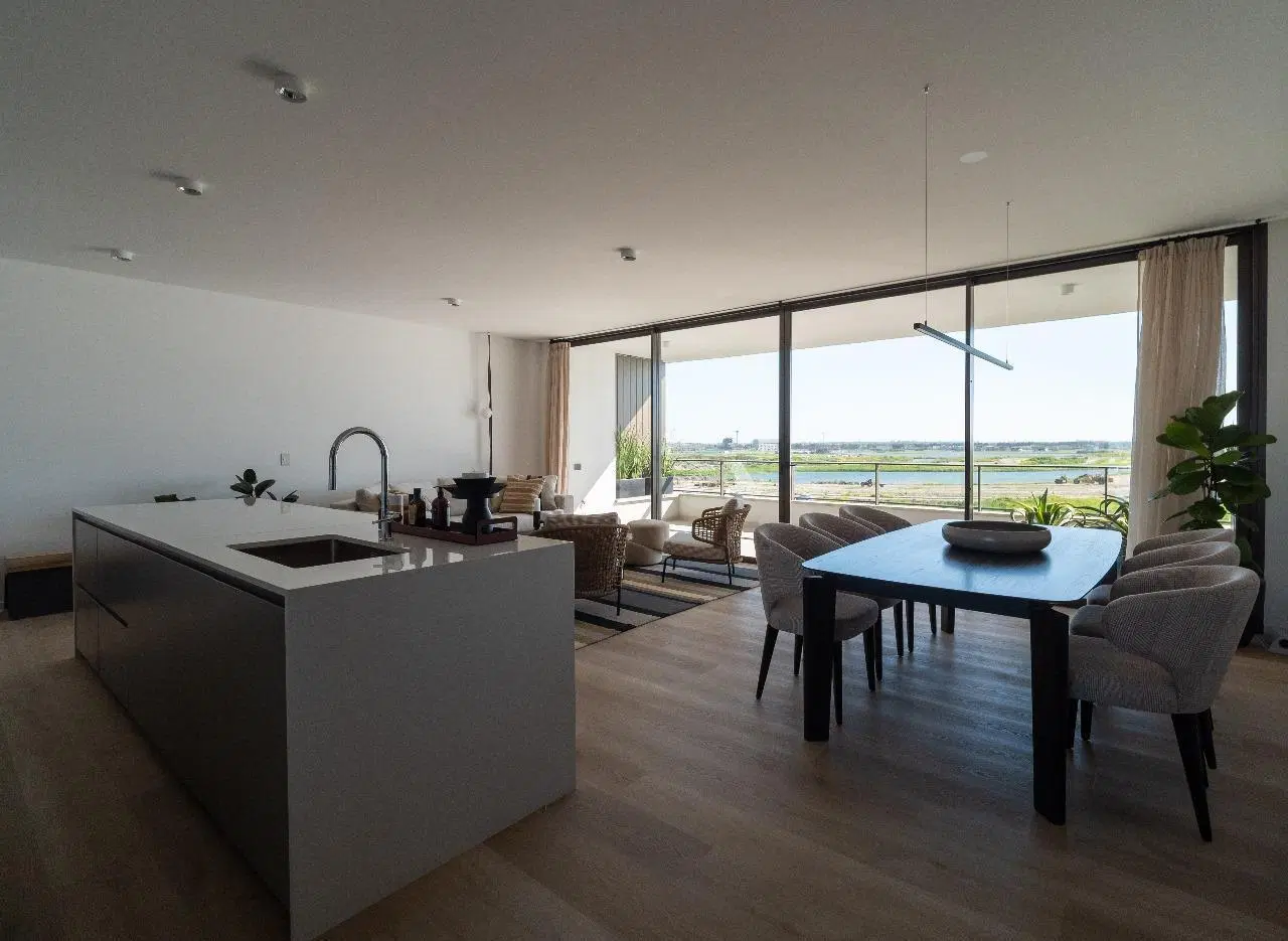Alquiler departamento 4 ambientes en Oceana Nordelta con parrilla propia 2