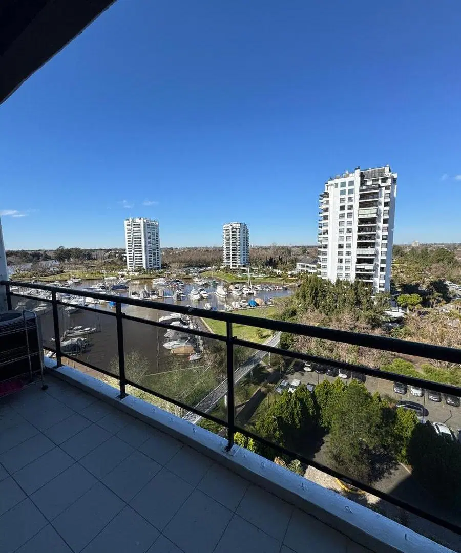 Departamento 3 ambientes en marinas golf nordelta con cochera y amarra propia 2