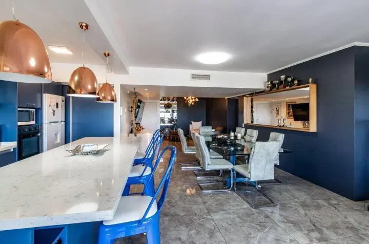 Departamento en marinas golf 4 ambientes con cochera propia 2