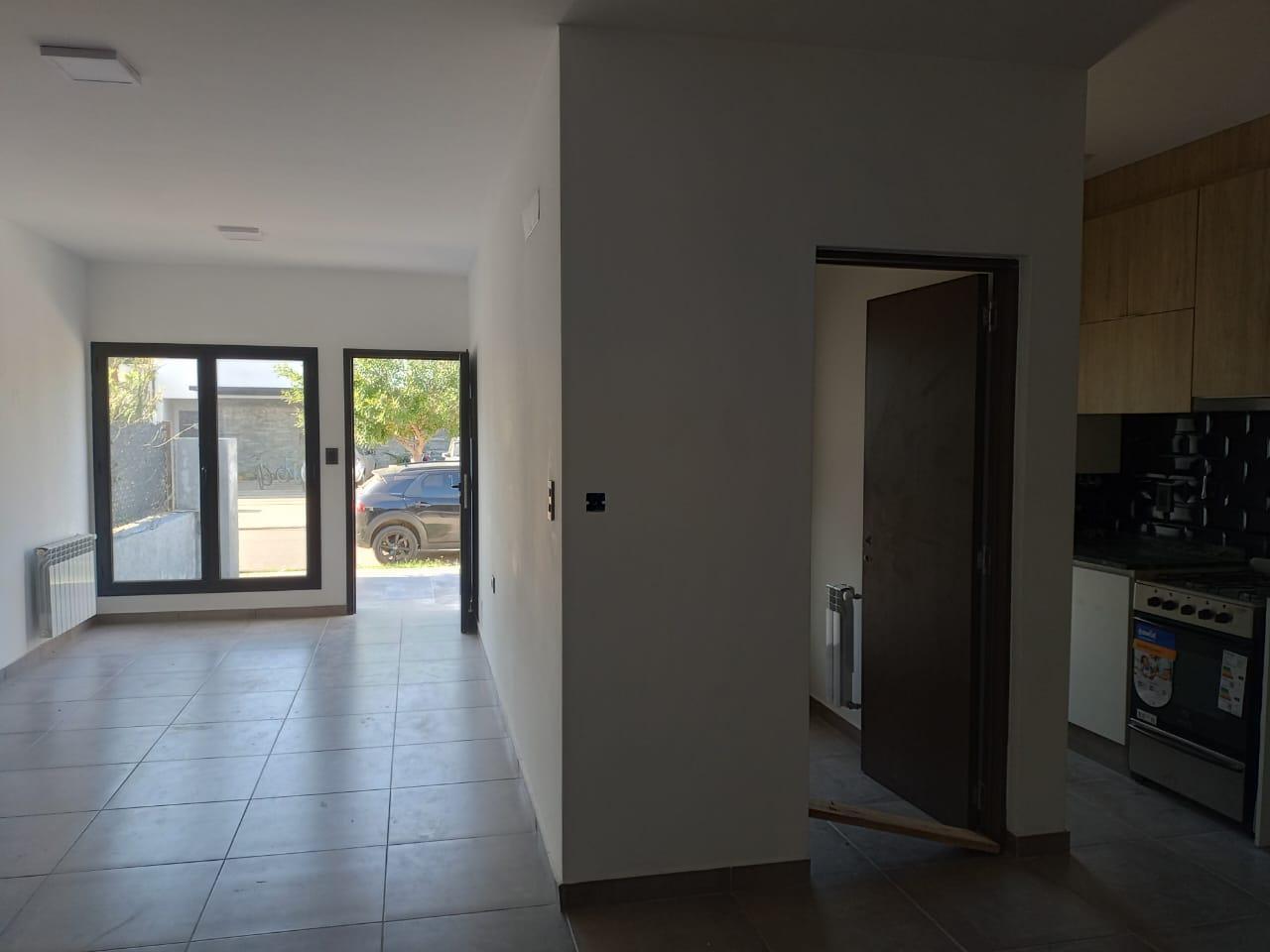 Dúplex de DOS dormitorios y DOS baños, en uno de los barrios de mayor crecimiento de Cordoba.