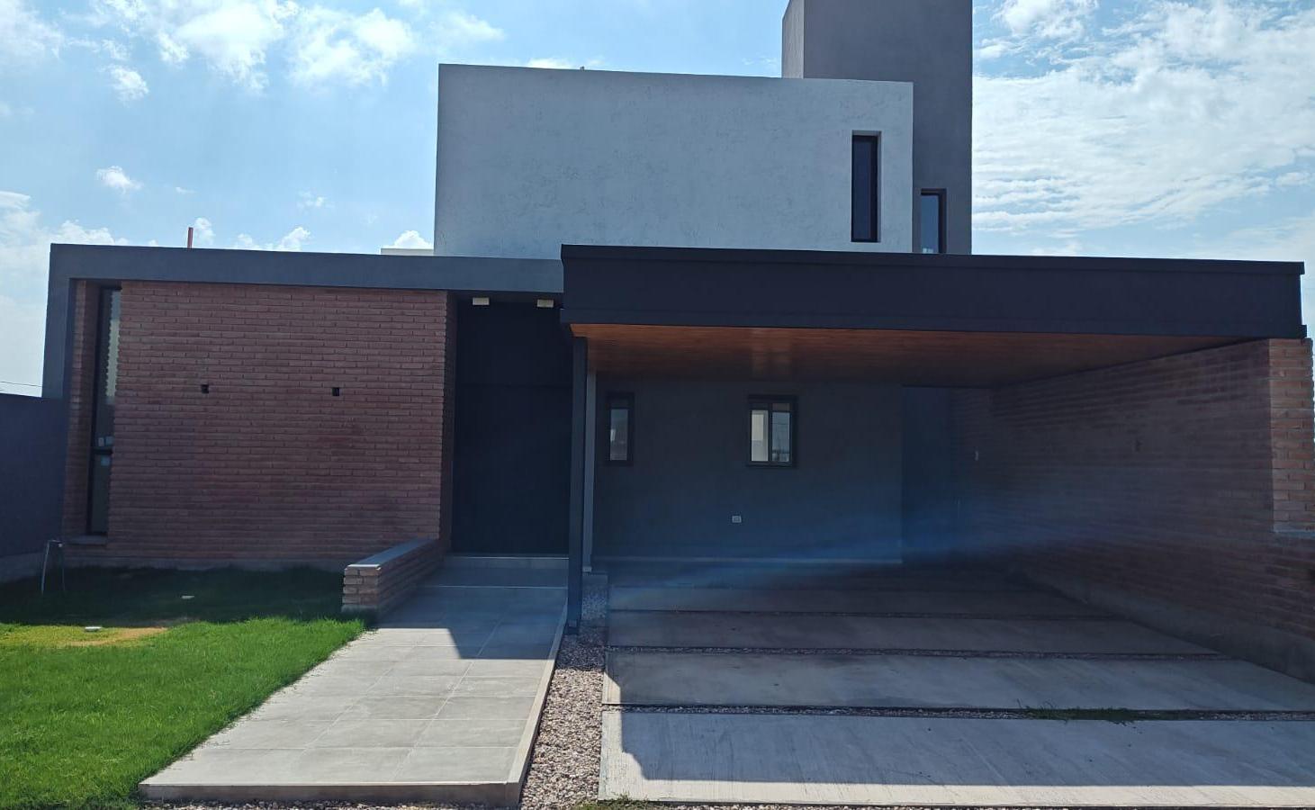 Se ofrece lindísima casa en Rincones de Manantiales Córdoba!