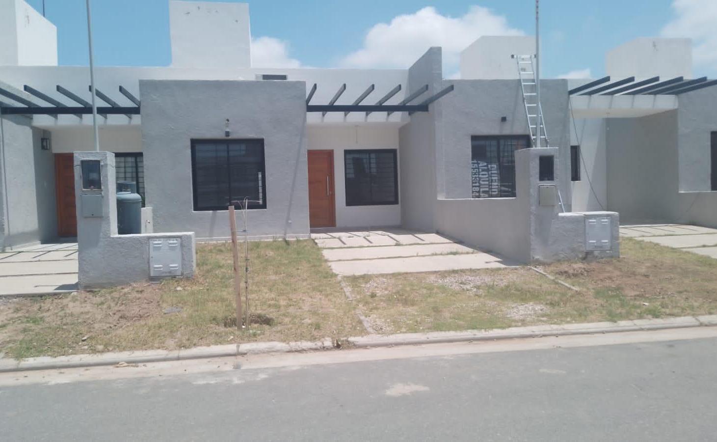 2 DUPLEX EN COLINAS DE MANANTIALES, INVERSION UNICA!