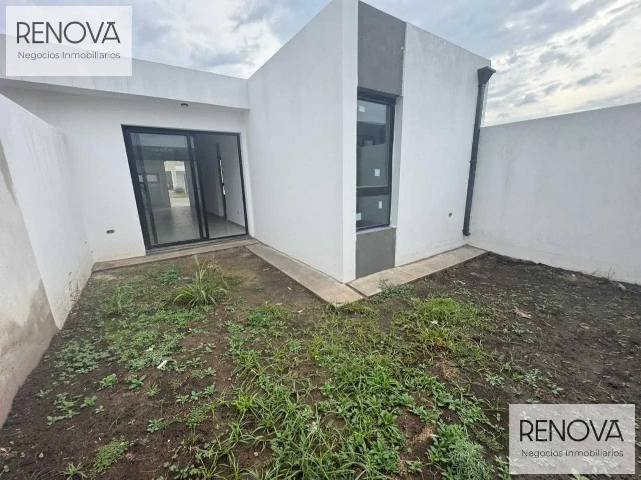 Excelente DUPLEX A ESTRENAR en Rincones de Manantiales! 4