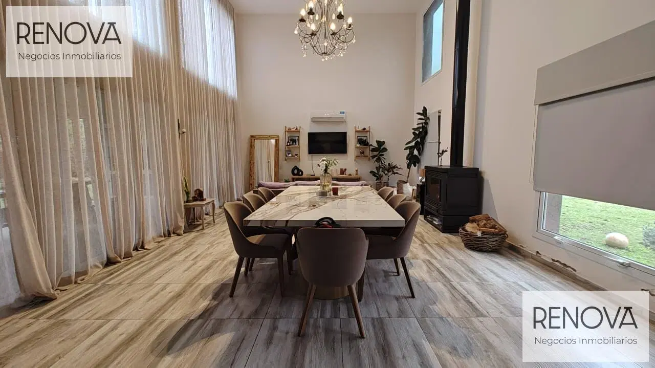Casa con espacios IDEALES en La Cascada Country Golf!!! 2