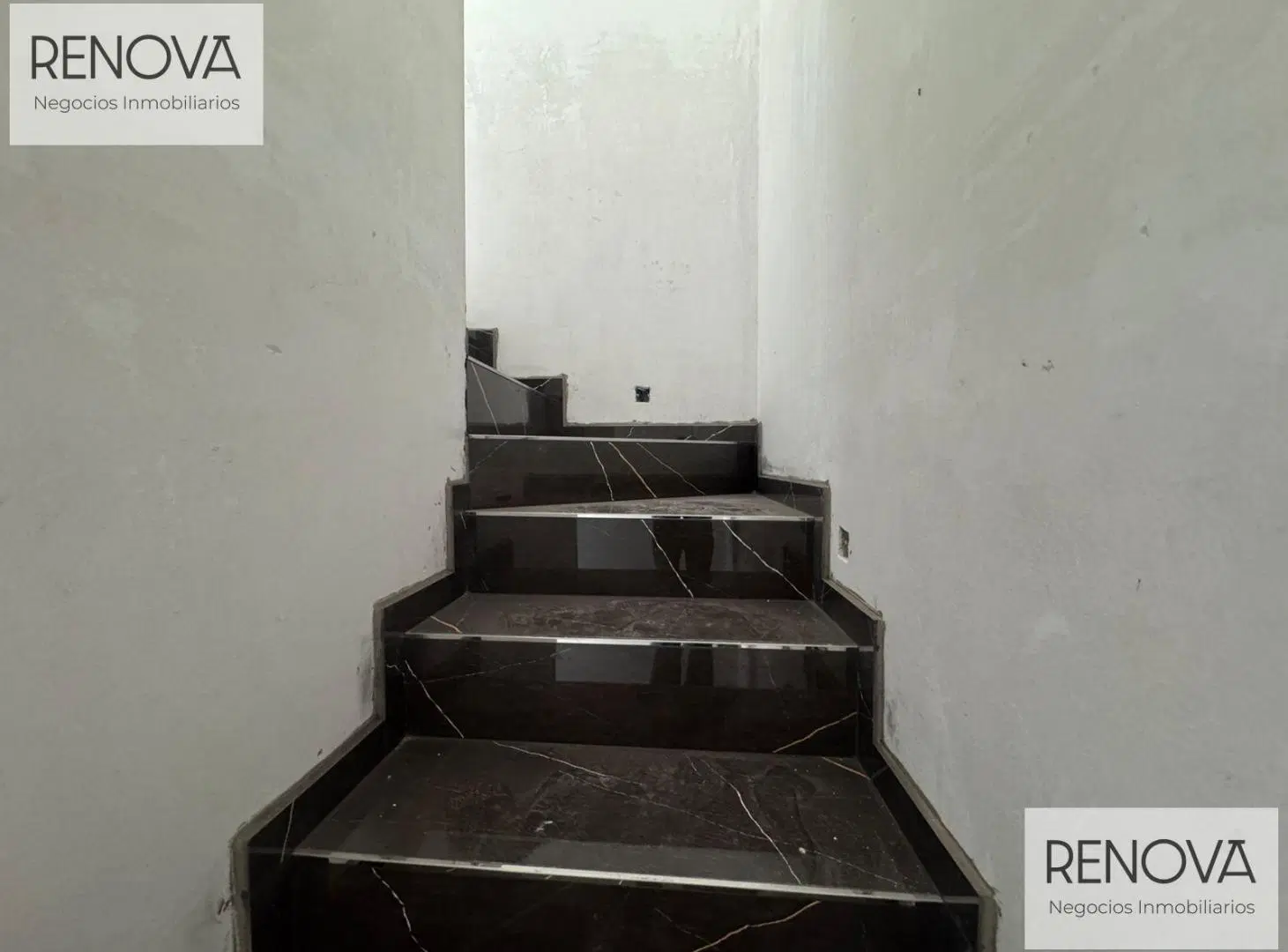 Excelente DUPLEX en La Calandria! 4