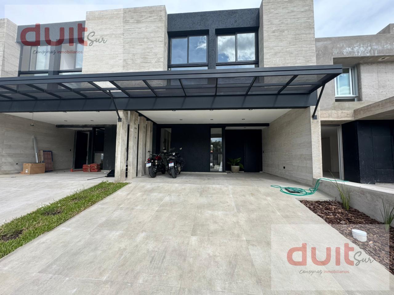 Hermoso DUPLEX EN LA LUISITA!!