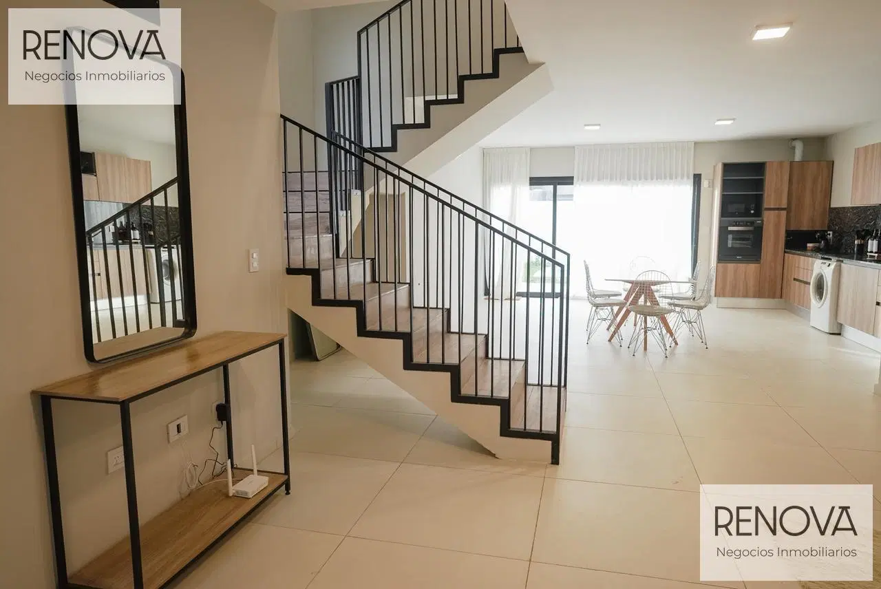 Hermoso y enorme duplex en La Luisita de 3 DOR!! 3