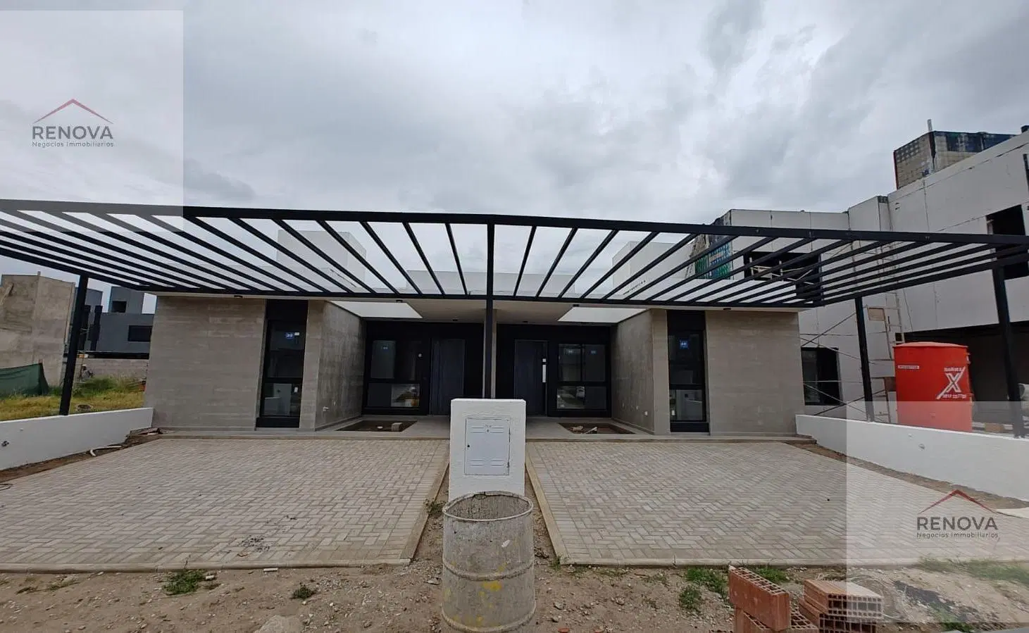 DUPLEX PREMIUM en Solares de Manantiales!! 4