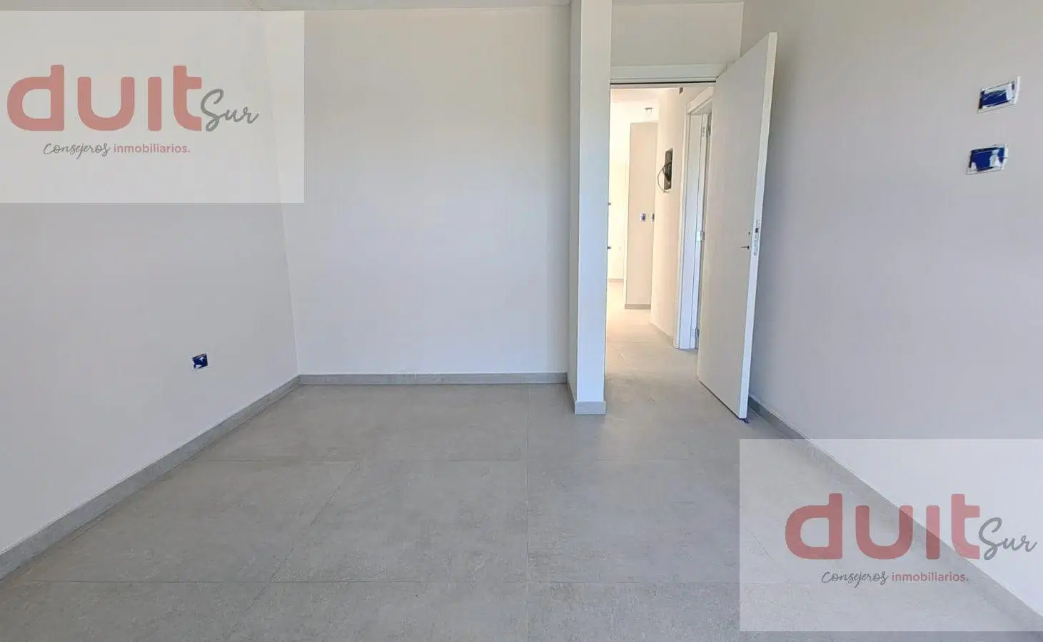 Hermoso duplex esquina en Pampas De Manantiales! 2