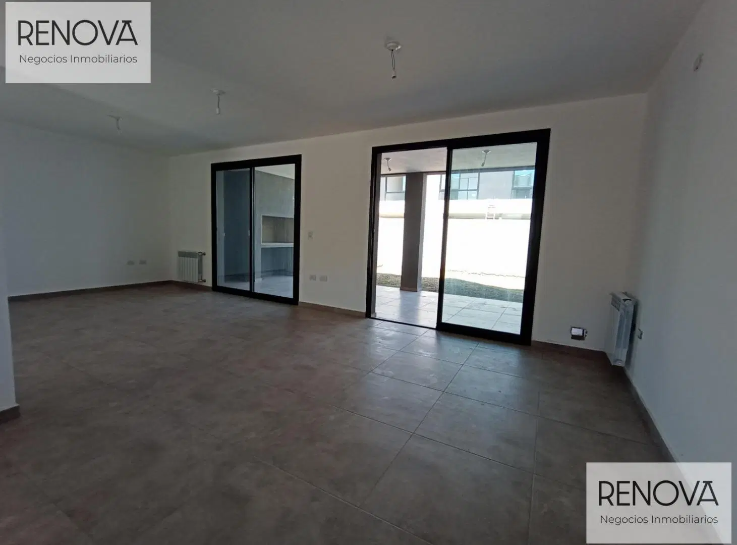 Exclusivo dúplex de 3 DOR en Cañuelas Chico, ENTREGA INMEDIATA!! 1