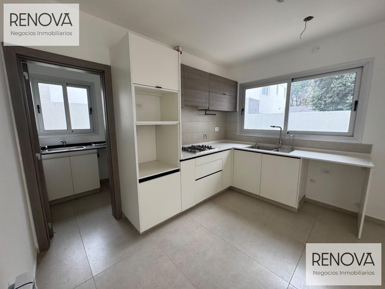 Foto de Hermosa casa en B° Jardin de las Tejas, APTA BANCO NACION!!, imagen 2