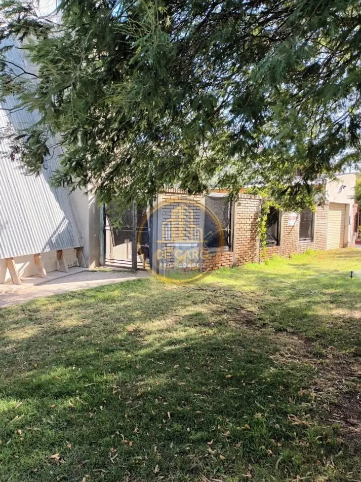 Venta de Bungalow y Dpto independiente en etapa de terminaciones 1