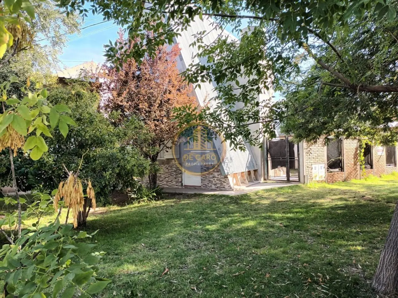 Venta de Bungalow y Dpto independiente en etapa de terminaciones 5
