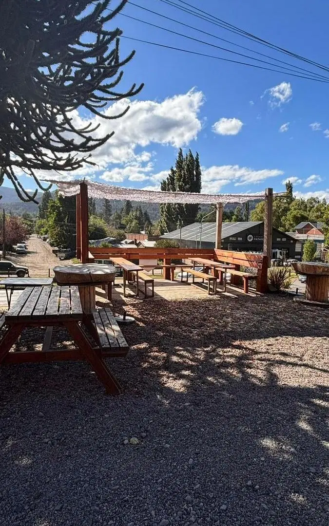 Parador gastronómico en alquiler — Ruta 40 · San Martín de los Andes 2