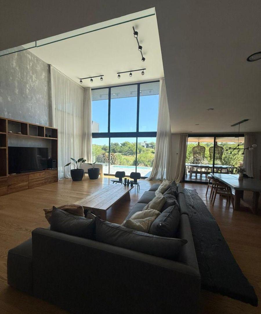 Foto de Casa en Venta , 5 Dormitorios , Estancia el Terron , Amenities, imagen 5