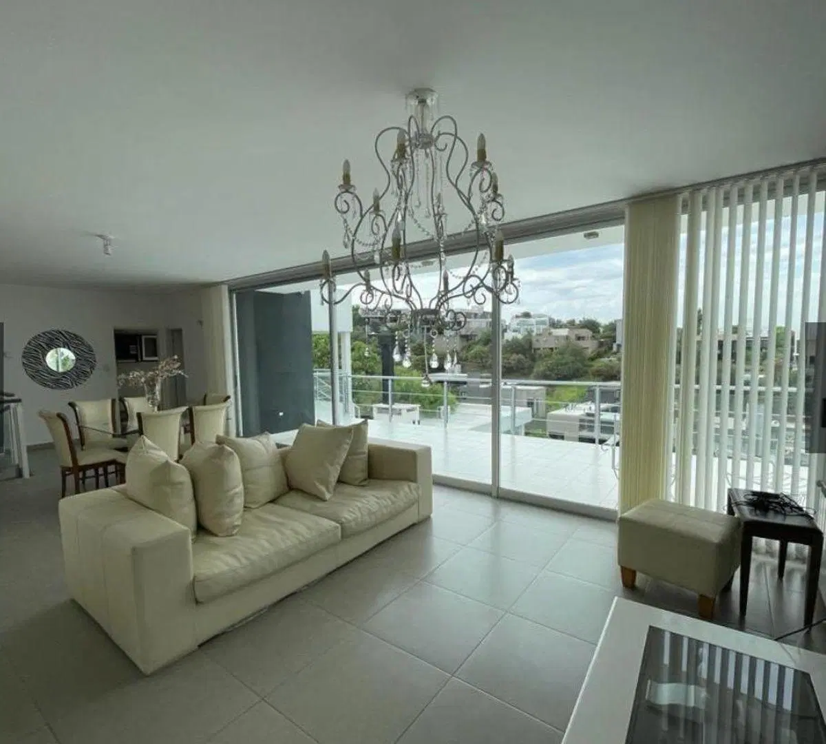 Casa en venta en La Rufina,4 Dormitorios 3