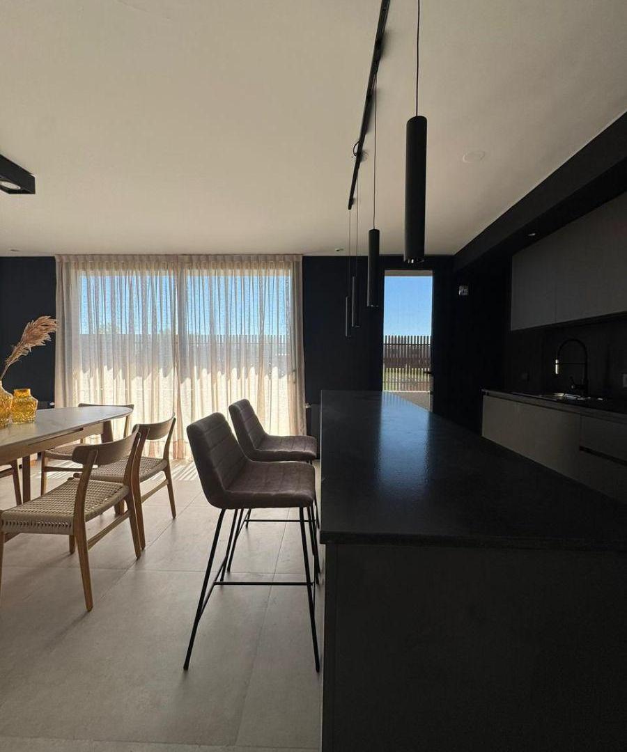 Foto de Duplex con 3 habitaciones en alquiler Chacras del Norte II, imagen 2