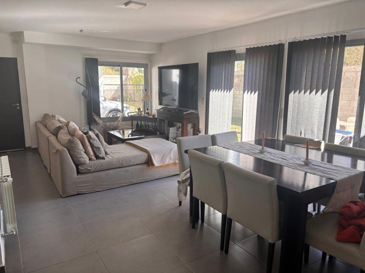 Foto de Duplex de 120 m² con 3 habitaciones en alquiler en Cuesta Colorada, imagen 4