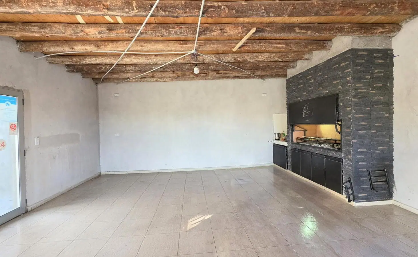 CASA EN VENTA EN BUENA NUEVA 3 DORMITORIOS 4