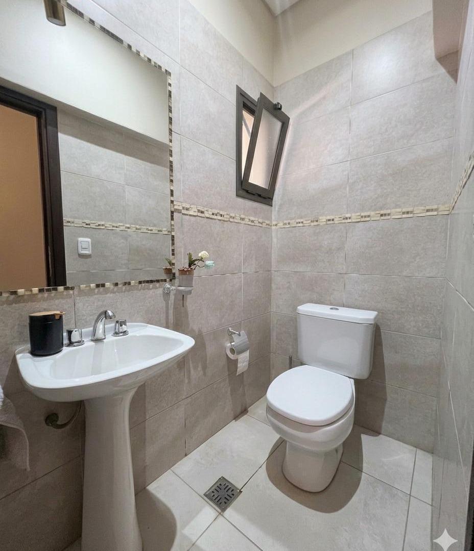 Foto de VENTA DE CASA EN BARRIO SOLARES DE ROCA LAS HERAS 3 DORMITORIOS, imagen 1