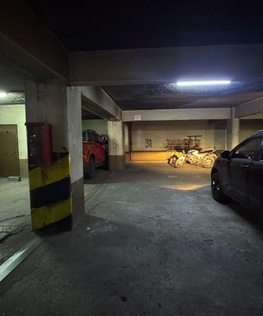 Foto de VENTA COCHERA CENTRICA CUBIERTA, imagen 3