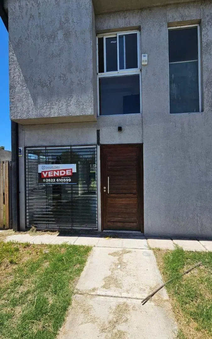 Casa con 160 m² en venta con 2 dormitorios en Tunuyán 5