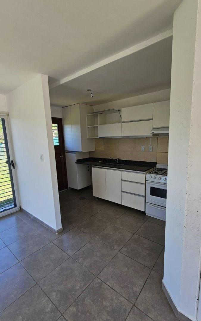 Foto de Casa con 160 m² en venta con 2 dormitorios en Tunuyán, imagen 2