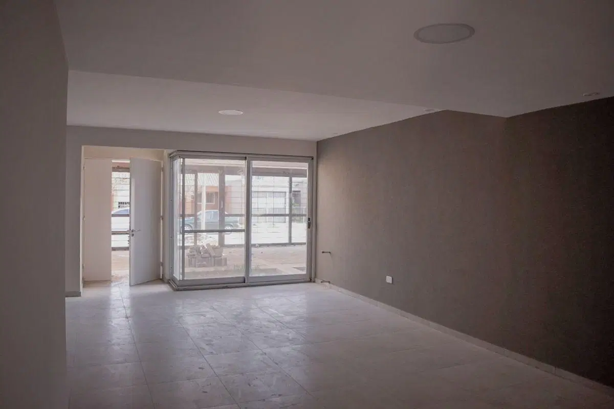 Casa de 187 m² con 2 dormitorios en venta en San Carlos 3
