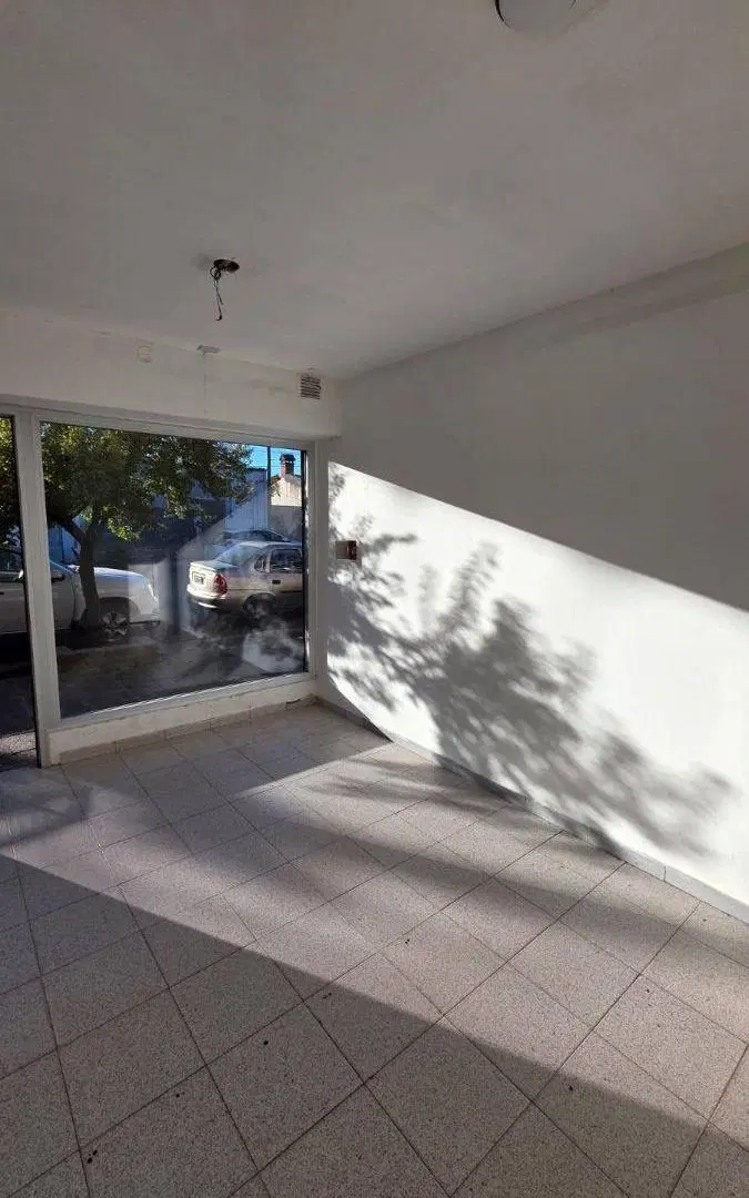 3 Locales comerciales en venta en Tunuyán 4