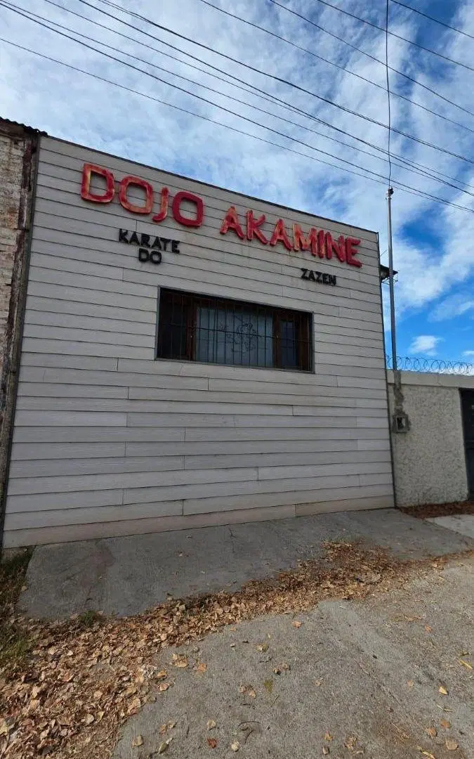 Local Comercial de 94 m2 construidos en venta en Tunuyán 2