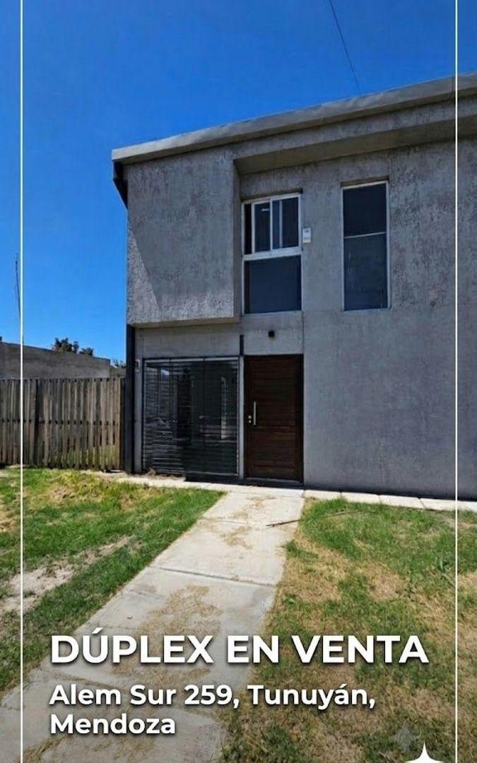 Foto de Dúplex en venta c/ cochera en Tunuyán, imagen 2