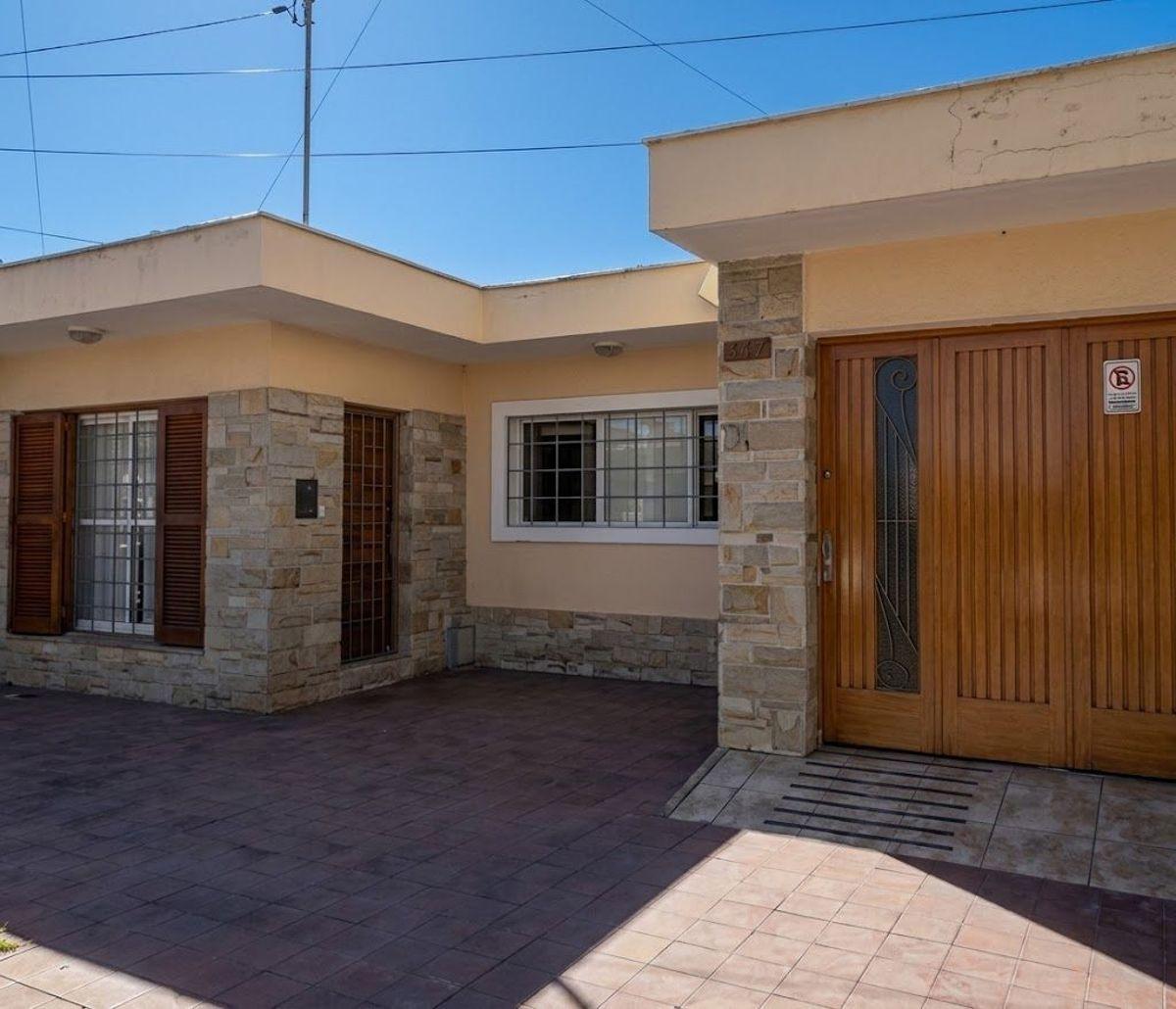 Foto de Casa en venta c/ cochera en Tunuyán, imagen 4