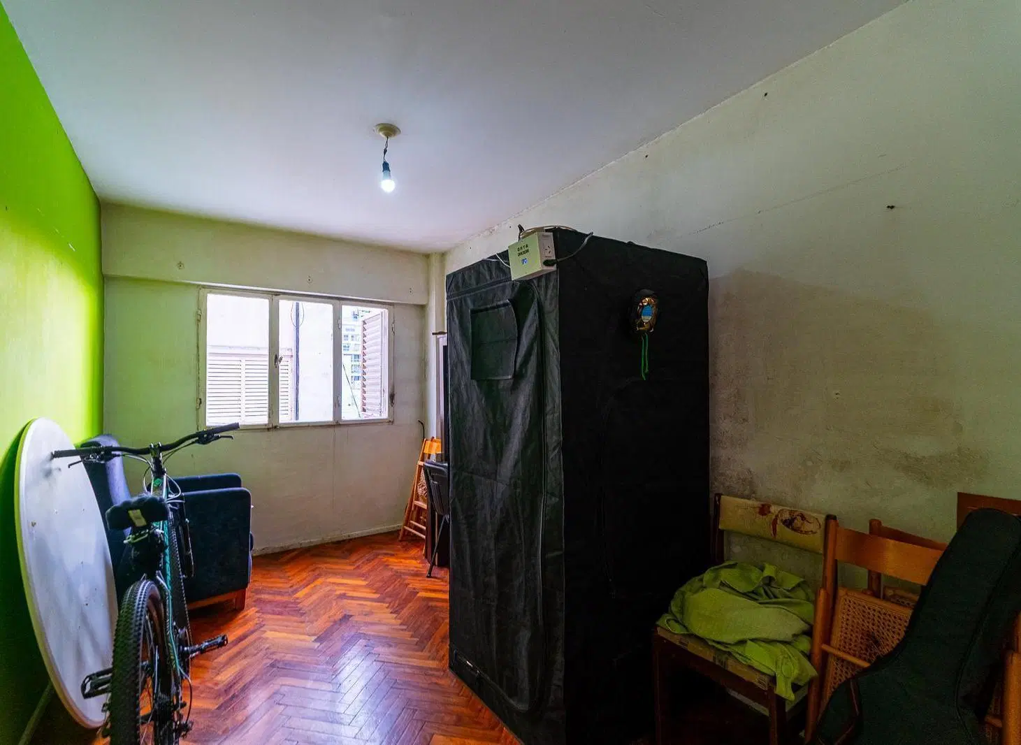 Departamento 2 dormitorios sobre Av. Pellegrini 5