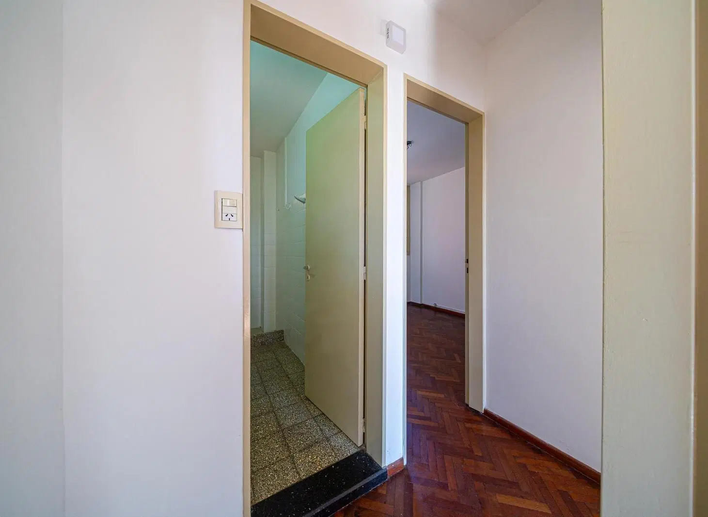 Departamento en oportunidad a metros de Av. Pellegrini 5