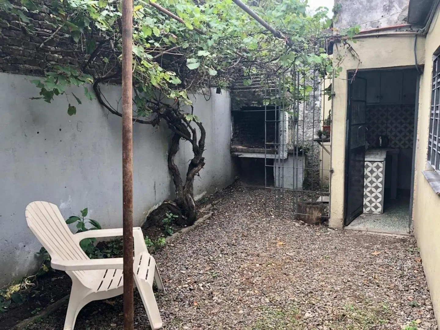 ESQUINA ÚNICA CON CASA, LOCAL, DEPARTAMENTO Y DOBLE COCHERA 5