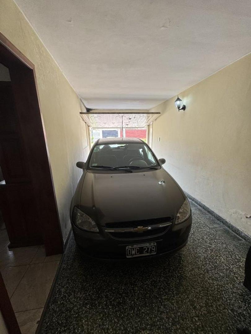 Foto de ¡BAJÓ PRECIO POR MUDANZA! CASA 4 AMBIENTES|GARAGE|PARRILLA, imagen 3