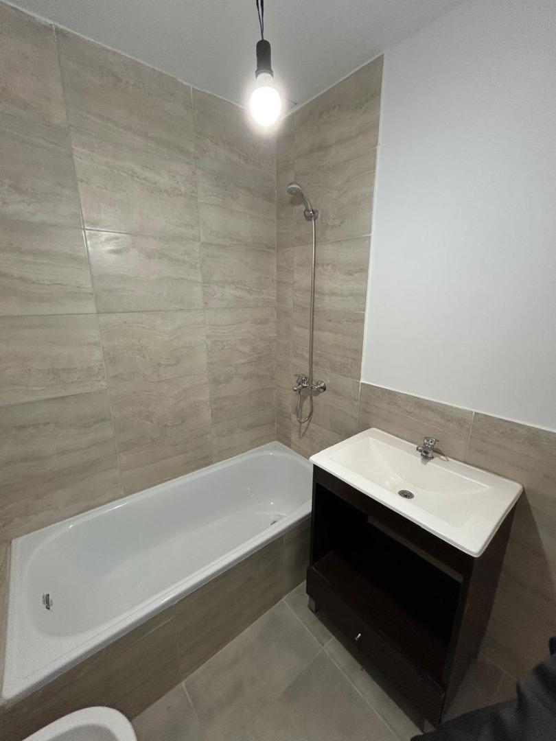 Foto de Alquiler departamento 3 ambientes en Ezeiza centro, imagen 5