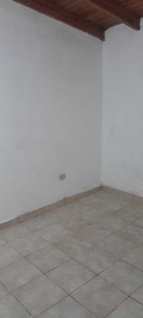 Foto de alquila departamento 2 ambientes temperley, imagen 3