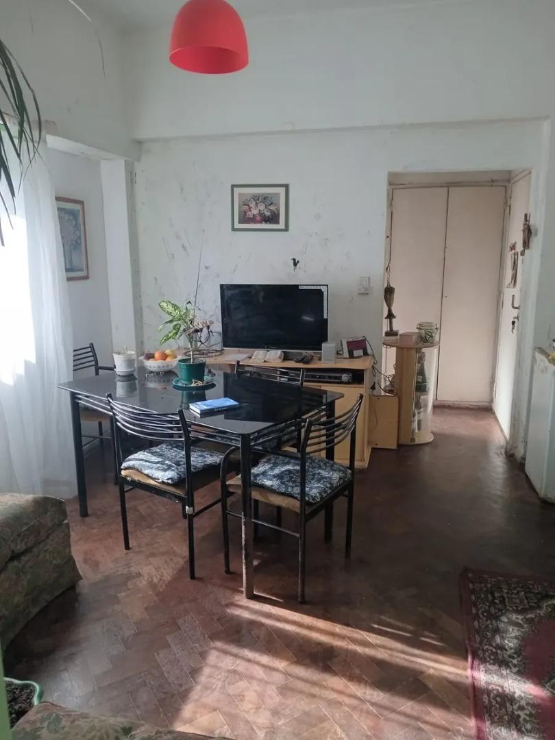 Foto de Monoambiente Amplio Con Balcón Terraza Y Parrilla, imagen 1