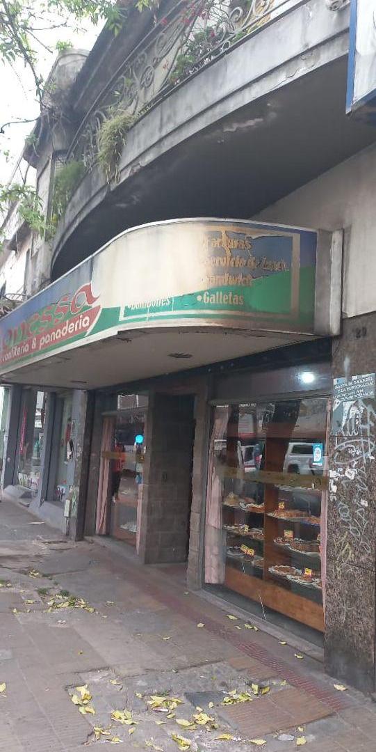 Venta de Local en pleno corazon de Lanus.