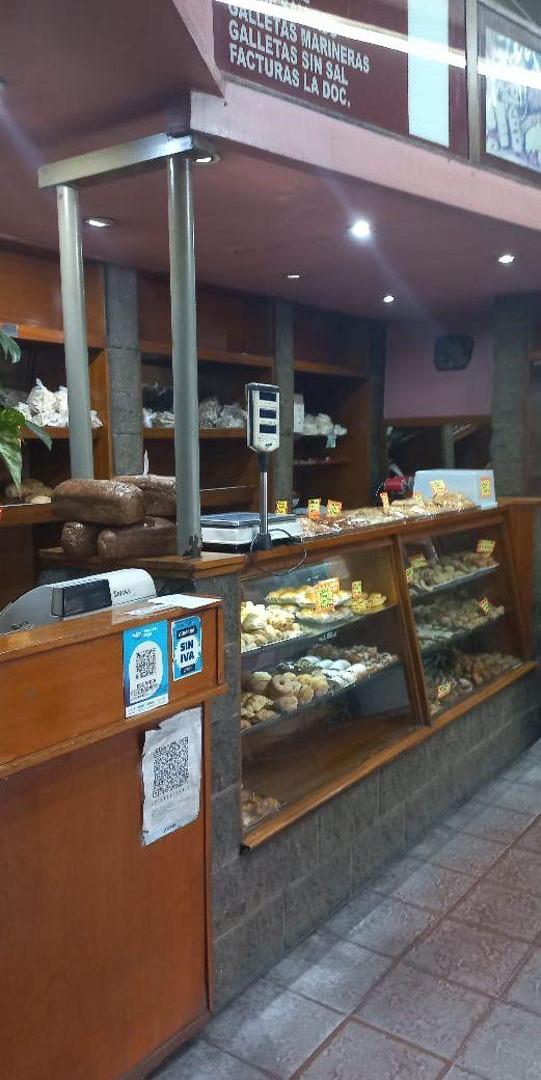 Venta de Local en pleno corazon de Lanus.