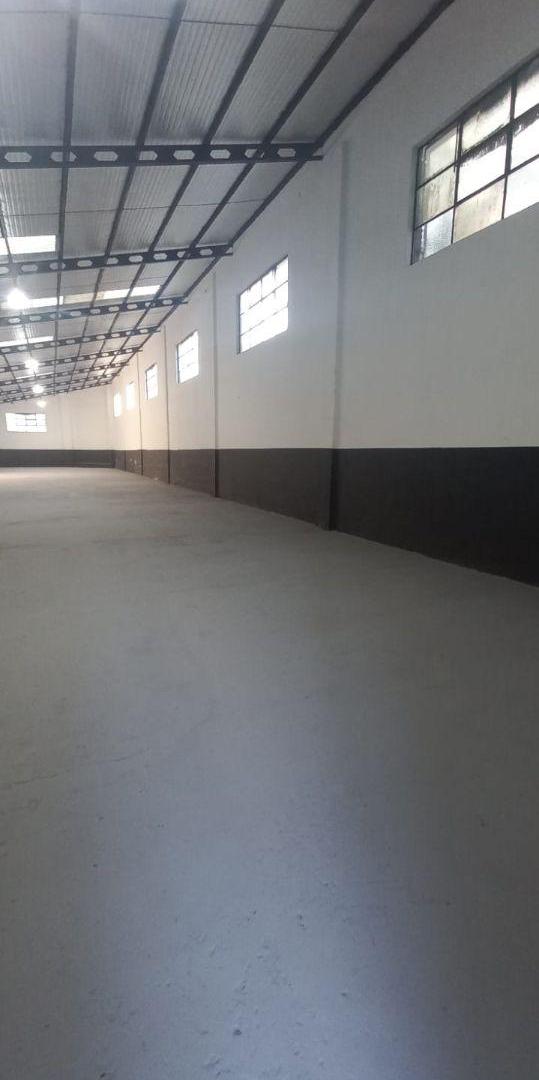 Foto de Galpon de 450 m² con 2 baños en alquiler en Monte Grande, imagen 5
